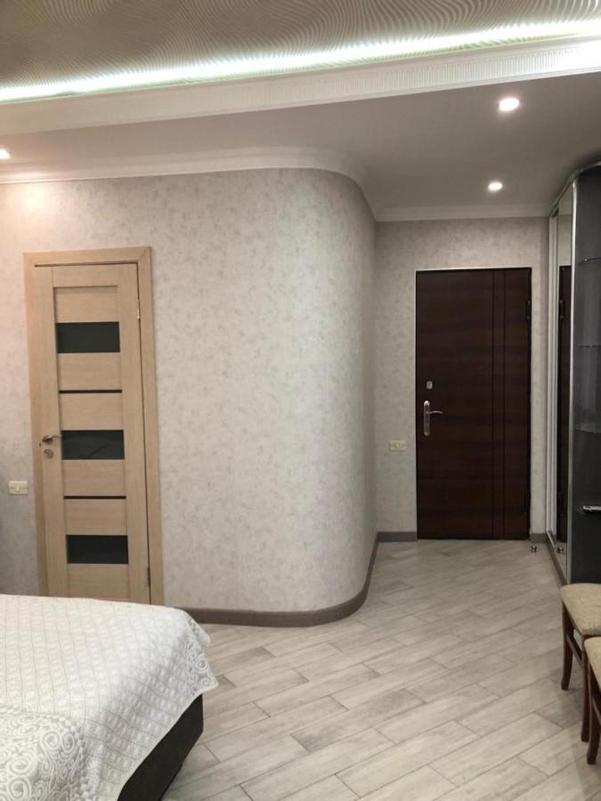 Sm Apartment Yerevan Bagian luar foto