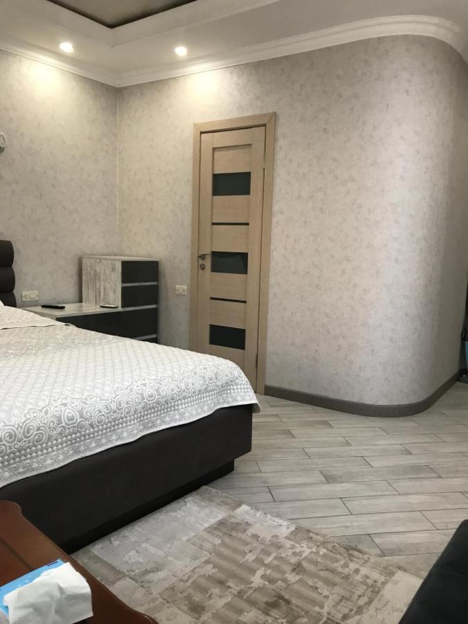 Sm Apartment Yerevan Bagian luar foto
